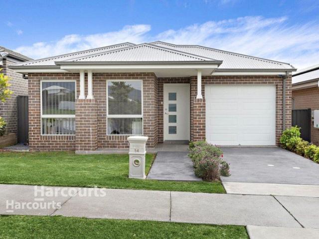 4 Bedrooms, 2 Bathrooms, Single Garage