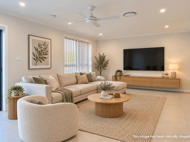 4 Bedrooms, 2 Living Rooms & Double Garage in Prime Gillieston Heights Location