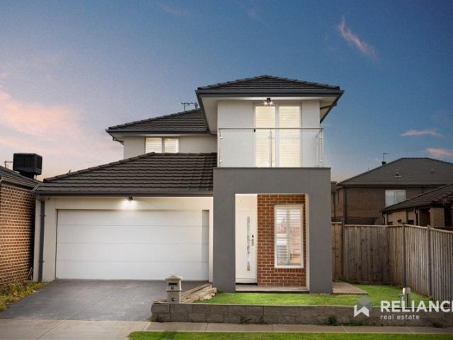 4 Bedrooms 2 Master | 3 Bathrooms | Double Car Park | Double Storey | Vastu Compliant