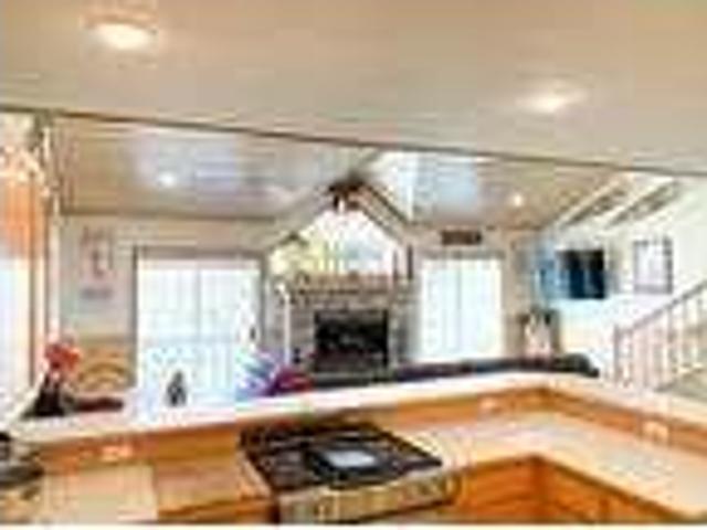 4 bedrooms 3 bathrooms house in Sandpoint