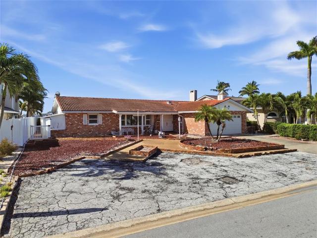 4 Bellevue Dr, Treasure Island, FL 33706 | MLS #TB8496