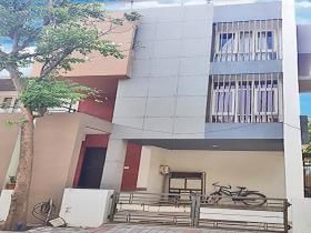 4 BHK 356 Sq Yd Villa In Ramya Residency, Shilaj, Ahmedabad