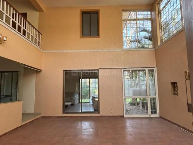 4 BHK Villa in Thaltej for rent Ahmedabad. The reference number is 19846365