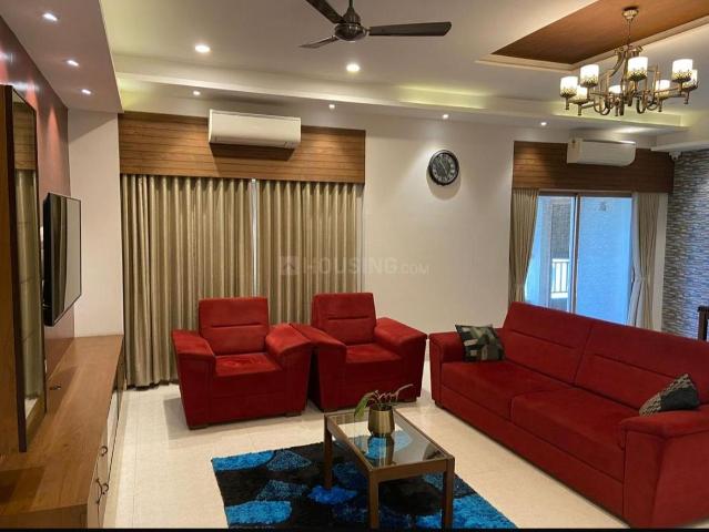 4 BHK Villa in Thaltej for rent Ahmedabad. The reference number is 21031739