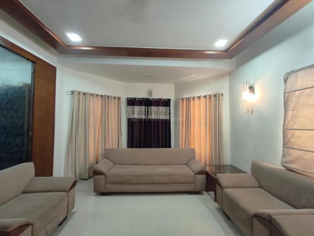 4 BHK Villa in Thaltej for resale Ahmedabad. The reference number is 19714621