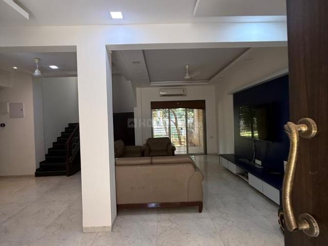 4 BHK Villa in Thane West for rent Thane. The reference number is 21223241