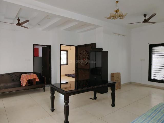 4 BHK Villa in Thiruvanmiyur for resale Chennai. The reference number is 20970035