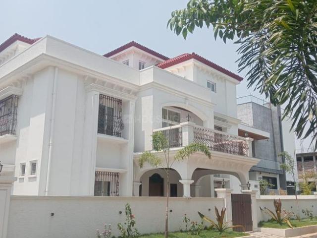 4 BHK Villa in Thumukunta for rent Secunderabad. The reference number is 20229596