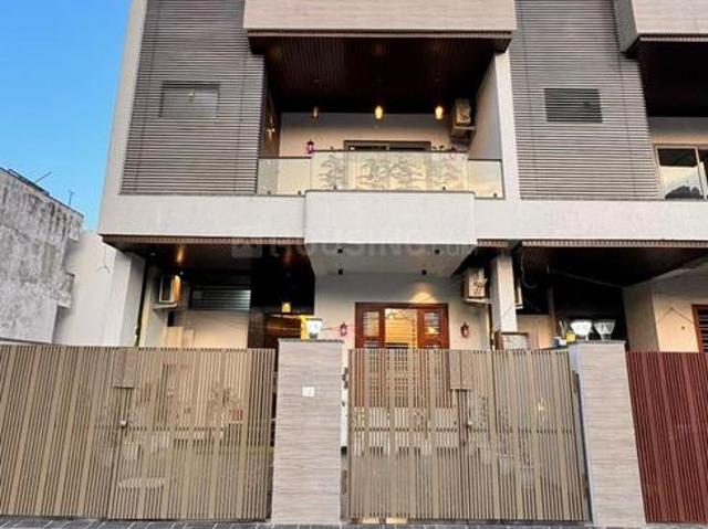 4 BHK Villa in Vaishali Nagar Extension for resale Jaipur. The reference number is 21065367