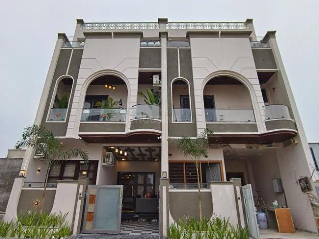4 BHK Villa in Vaishali Nagar for resale Jaipur. The reference number is 19779483