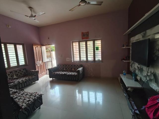 4 BHK Villa in Vastral for rent Ahmedabad. The reference number is 19623067