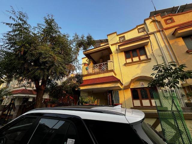 4 BHK Villa in Vastral for resale Ahmedabad. The reference number is 21268371