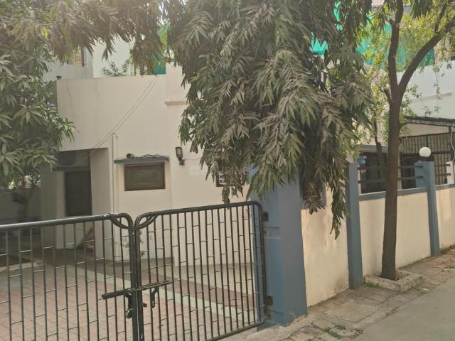 4 BHK Villa in Vasna for resale Vadodara. The reference number is 19600615