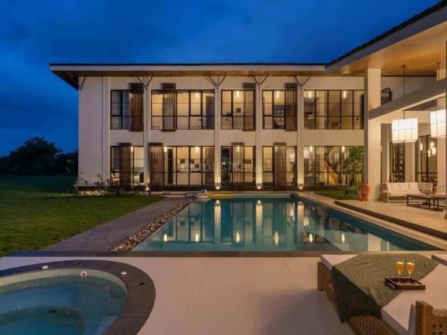 4 BHK Villa in Zirad for resale Alibag. The reference number is 20670291
