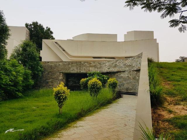 4 BHK Villa in Zundal for rent Ahmedabad. The reference number is 20817333