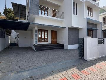 4 BHK Villa in Aluva for resale Kochi. The reference number is 20486679