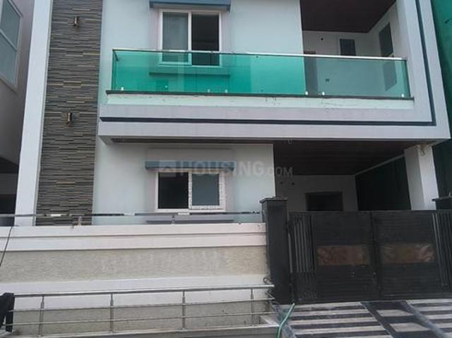 4 BHK Villa in Ameenpur for resale Sangareddy. The reference number is 19795847
