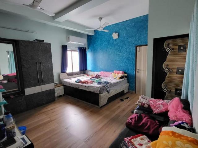 4 BHK Villa in Baguiati for resale Kolkata. The reference number is 14497985