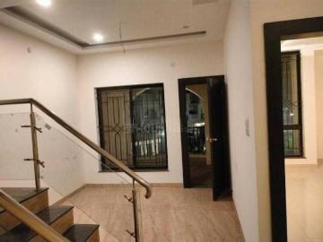 4 BHK Villa in Bawadiya Kalan for rent Bhopal. The reference number is 13591769