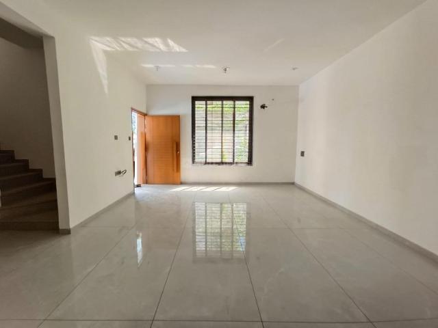 4 BHK Villa in Bhayli for rent Vadodara. The reference number is 20149790