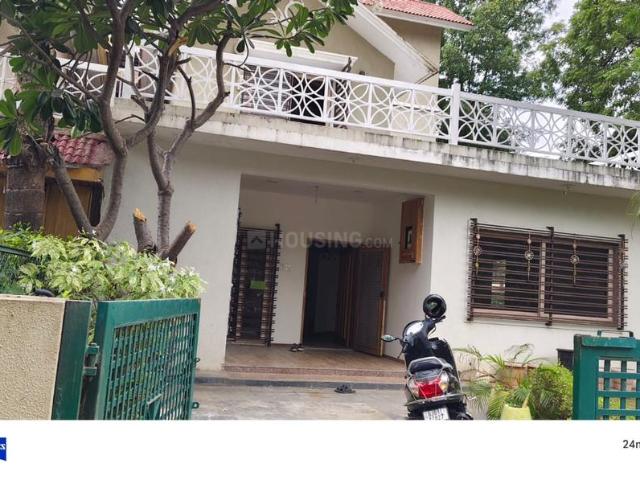 4 BHK Villa in Bhadaj for rent Ahmedabad. The reference number is 21067922