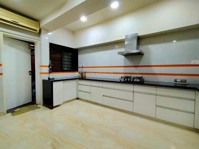 4 BHK Villa in Bopal for rent Ahmedabad. The reference number is 16137733