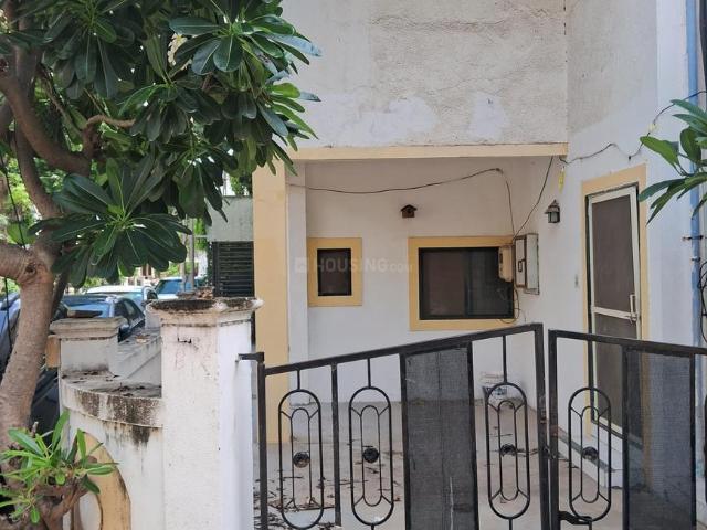 4 BHK Villa in Bopal for rent Ahmedabad. The reference number is 18644352