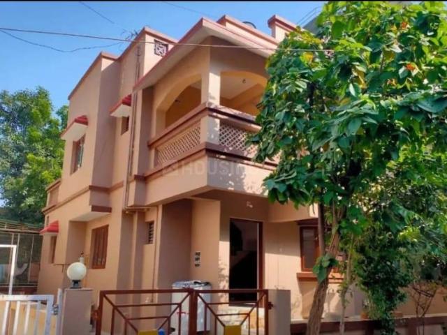 4 BHK Villa in Bopal for rent Ahmedabad. The reference number is 21225087