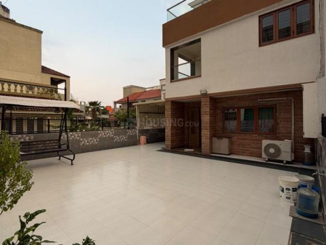 4 BHK Villa in Bopal for resale Ahmedabad. The reference number is 21184353