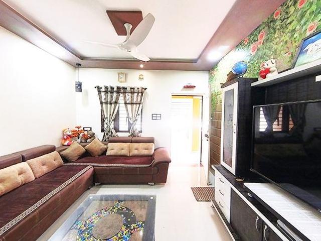 4 BHK Villa in Bopal for resale Ahmedabad. The reference number is 21192147