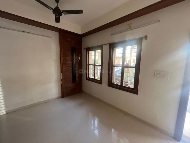 4 BHK Villa in Bopal for resale Ahmedabad. The reference number is 21246759