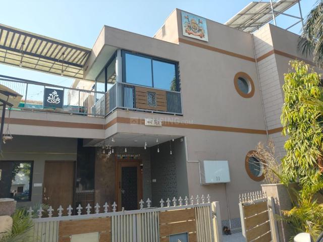 4 BHK Villa in Bopal for resale Ahmedabad. The reference number is 21353907