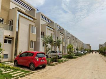 4 BHK Villa in Budigere Cross for resale Bengaluru. The reference number is 20464596