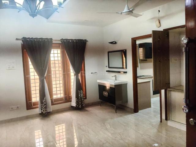 4 BHK Villa in Choolaimedu for rent Chennai. The reference number is 20970020
