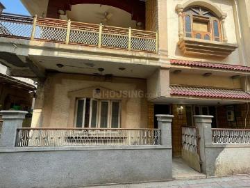 4 BHK Villa in Chandkheda for resale Ahmedabad. The reference number is 20044594