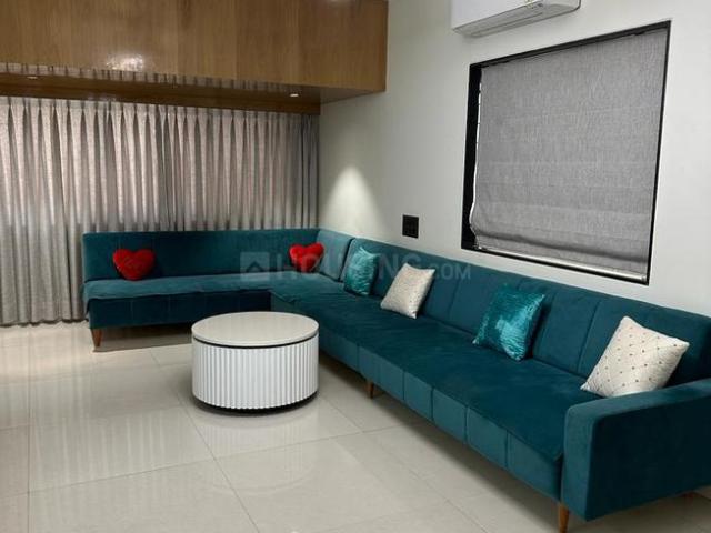 4 BHK Villa in Chandkheda for resale Ahmedabad. The reference number is 21181122