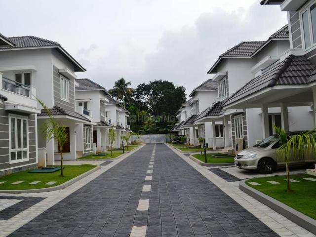 4 BHK Villa in Cheppanam for resale Kochi. The reference number is 20952637