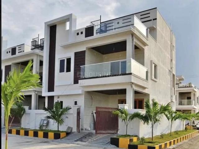 4 BHK Villa in Chitkul Patancheru for resale Sangareddy. The reference number is 20684503