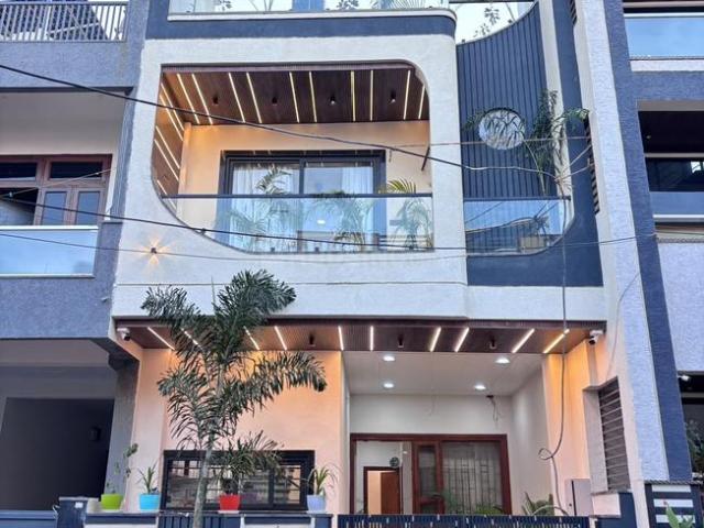 4 BHK Villa in Chitrakoot for resale Jaipur. The reference number is 21293296