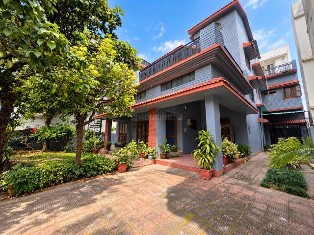 4 BHK Villa in Clement Town for resale Dehradun. The reference number is 21302812