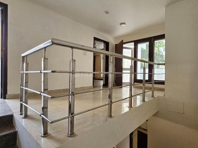 4 BHK Villa in DLF Phase 2 for rent Gurgaon. The reference number is 20268362