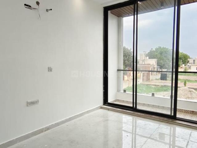 4 BHK Villa in Fatehabad for resale Agra. The reference number is 21045859