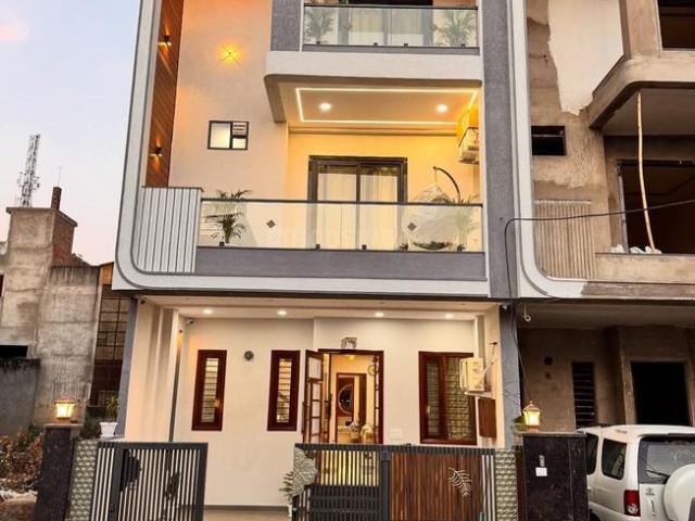 4 BHK Villa in Gandhi Path West for resale Jaipur. The reference number is 21148728