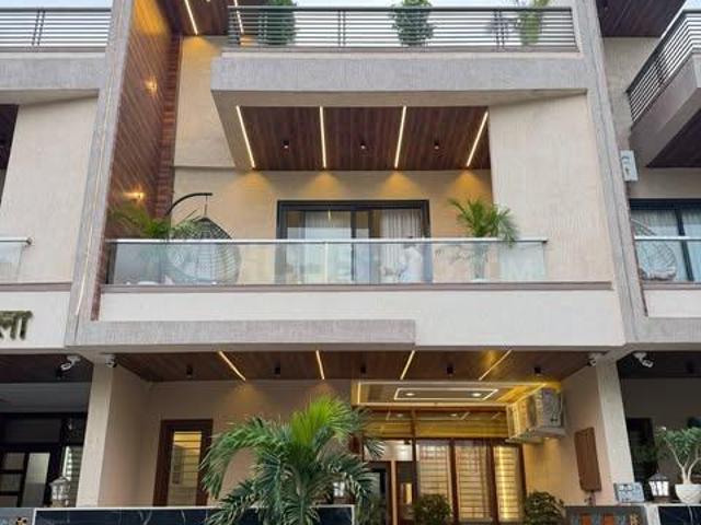 4 BHK Villa in Gandhi Path West for resale Jaipur. The reference number is 21293243