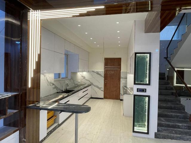 4 BHK Villa in Gandipet for rent Hyderabad. The reference number is 20614242
