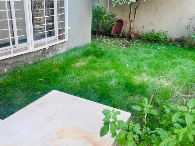 4 BHK Villa in Ghuma for resale Ahmedabad. The reference number is 19928708