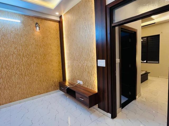 4 BHK Villa in Girdharipura for rent Jaipur. The reference number is 14505373