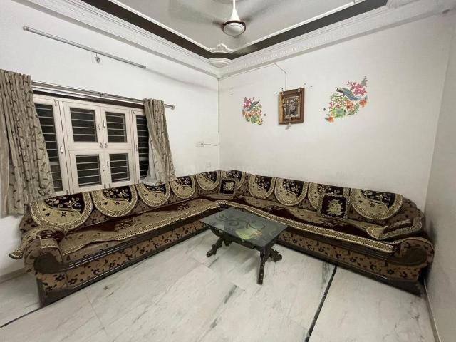 4 BHK Villa in Gota for rent Ahmedabad. The reference number is 20714652