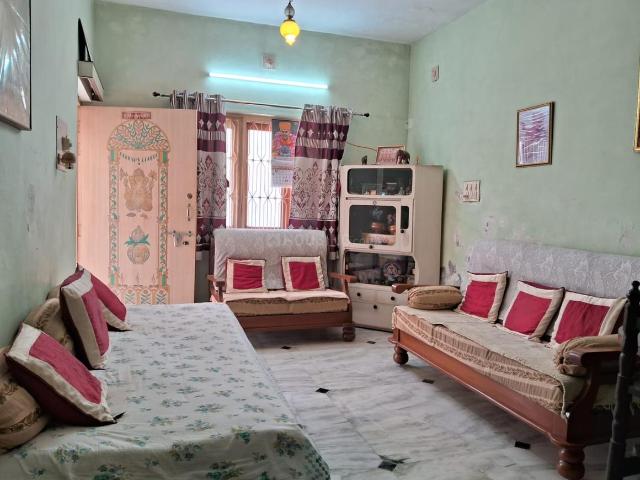 4 BHK Villa in Gotri for resale Vadodara. The reference number is 19946177