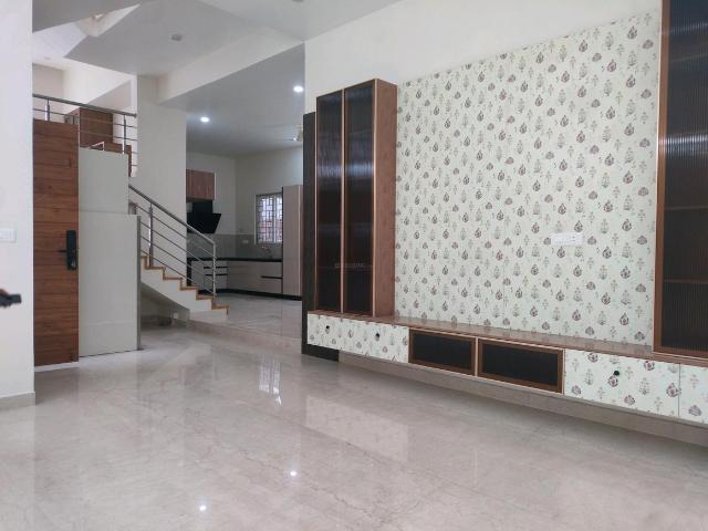 4 BHK Villa in Gunjur Palya for rent Bengaluru. The reference number is 20763327